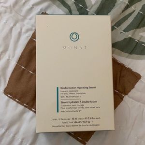 Monat Double Action Hydrating Serum